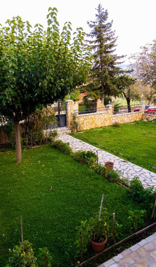 Ξενώνας Βυσωκά Kalavryta Exteriör bild